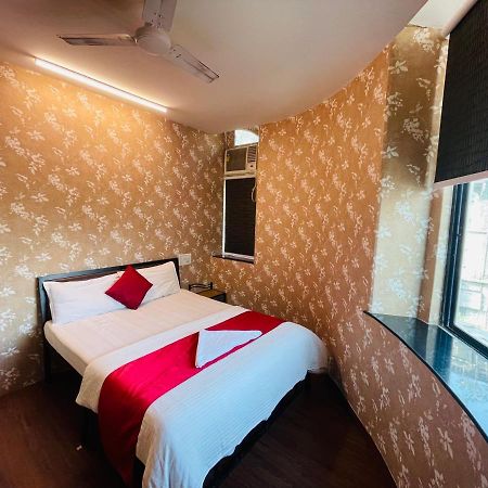 Hotel Shabana - Colaba Causeway Bombaj Zewnętrze zdjęcie