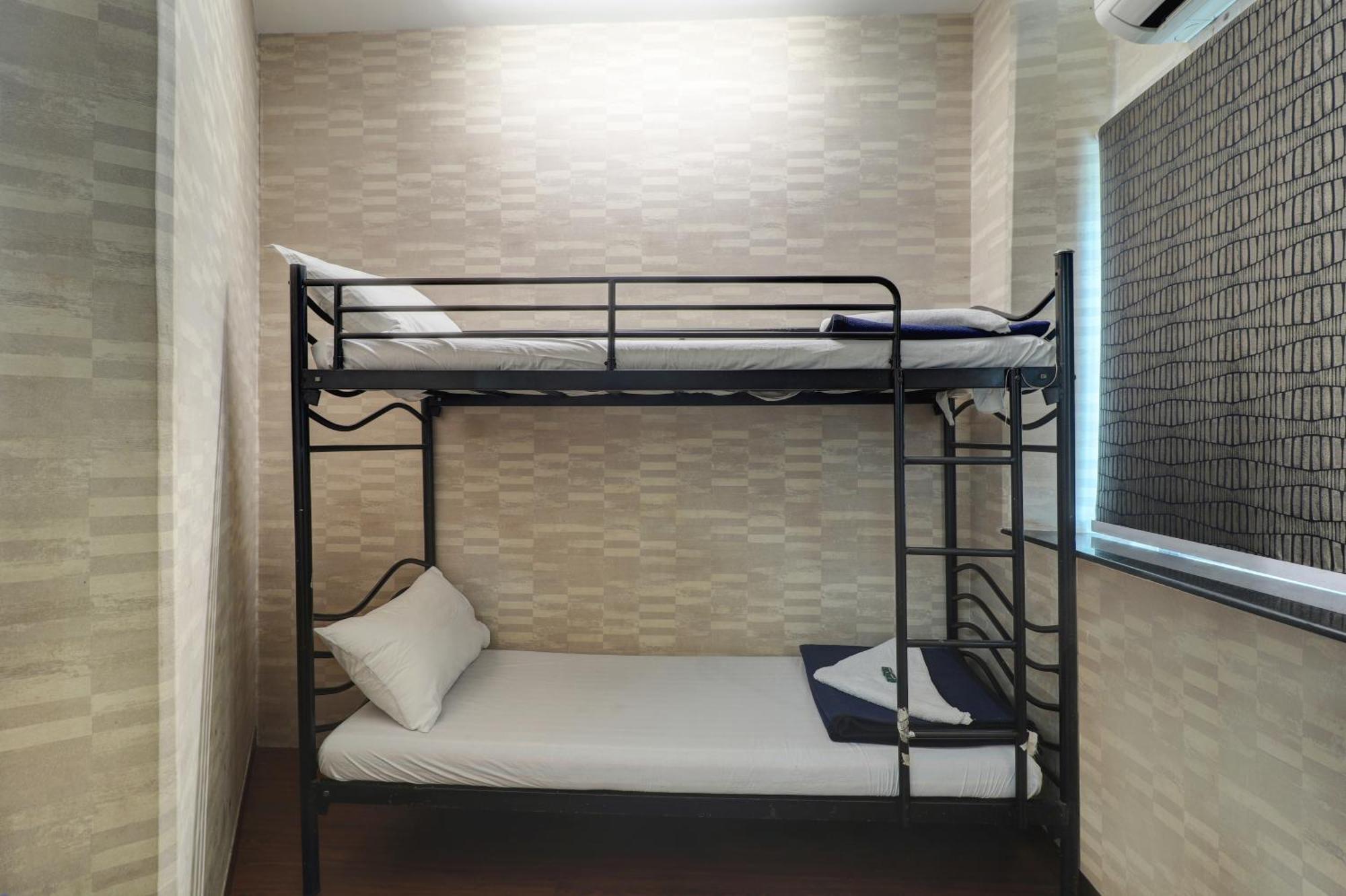 Hotel Shabana - Colaba Causeway Bombaj Zewnętrze zdjęcie
